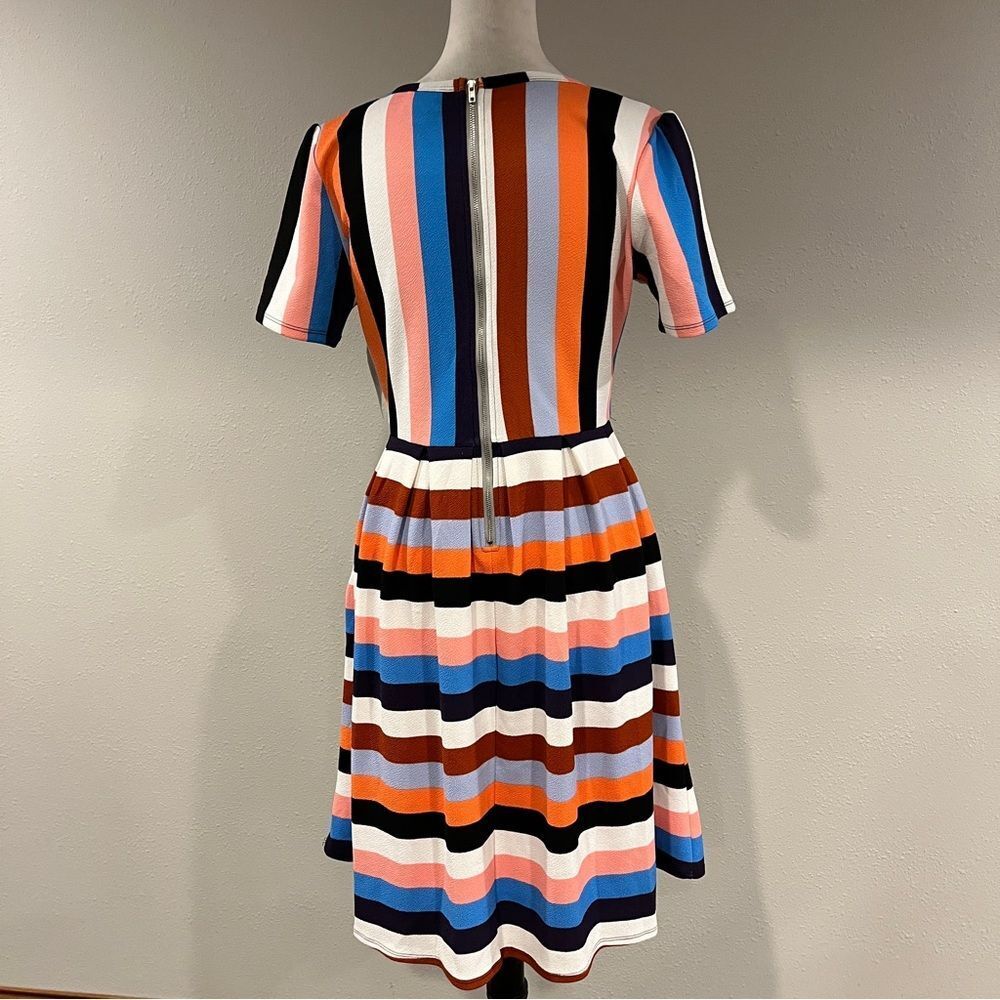 LuLaRoe Amelia Multicolor Striped short sleeve knee length Dress size medium‎ - Picture 6 of 13
